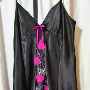 Black Liquid Satin Chemise Nightgown Fuchsia Embroidery, Size Medium NWO…
